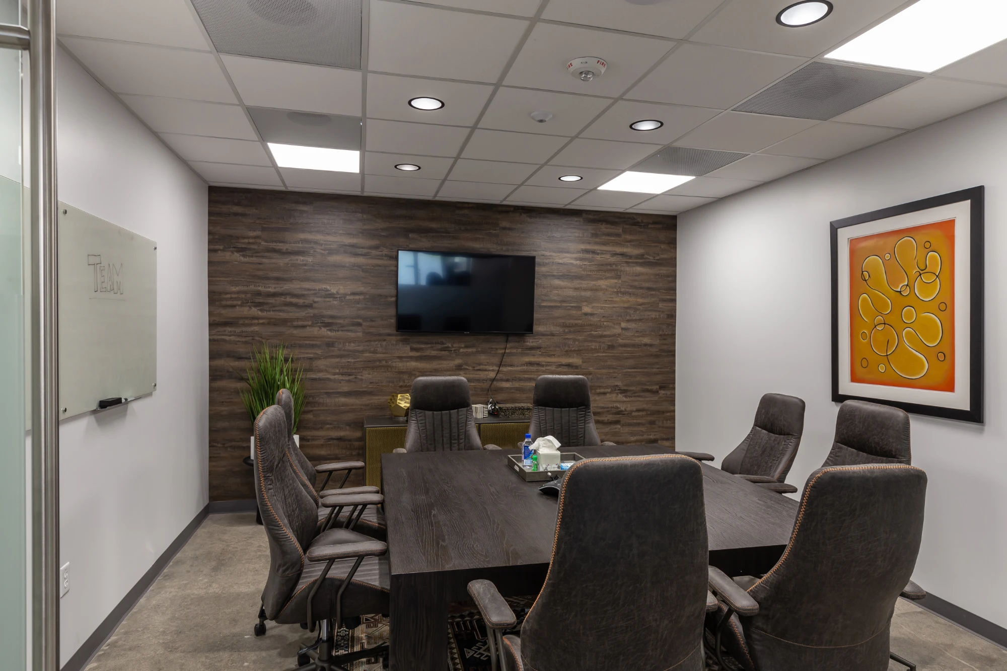 Meeting room 8 people — Pillarcowork