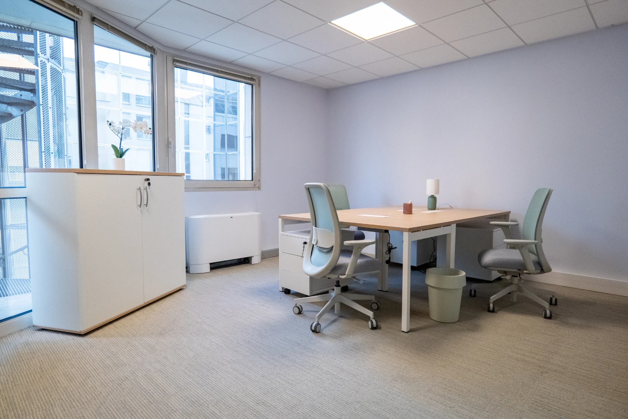 Bureau privatif 3 postes — Office Station Strasbourg Centre