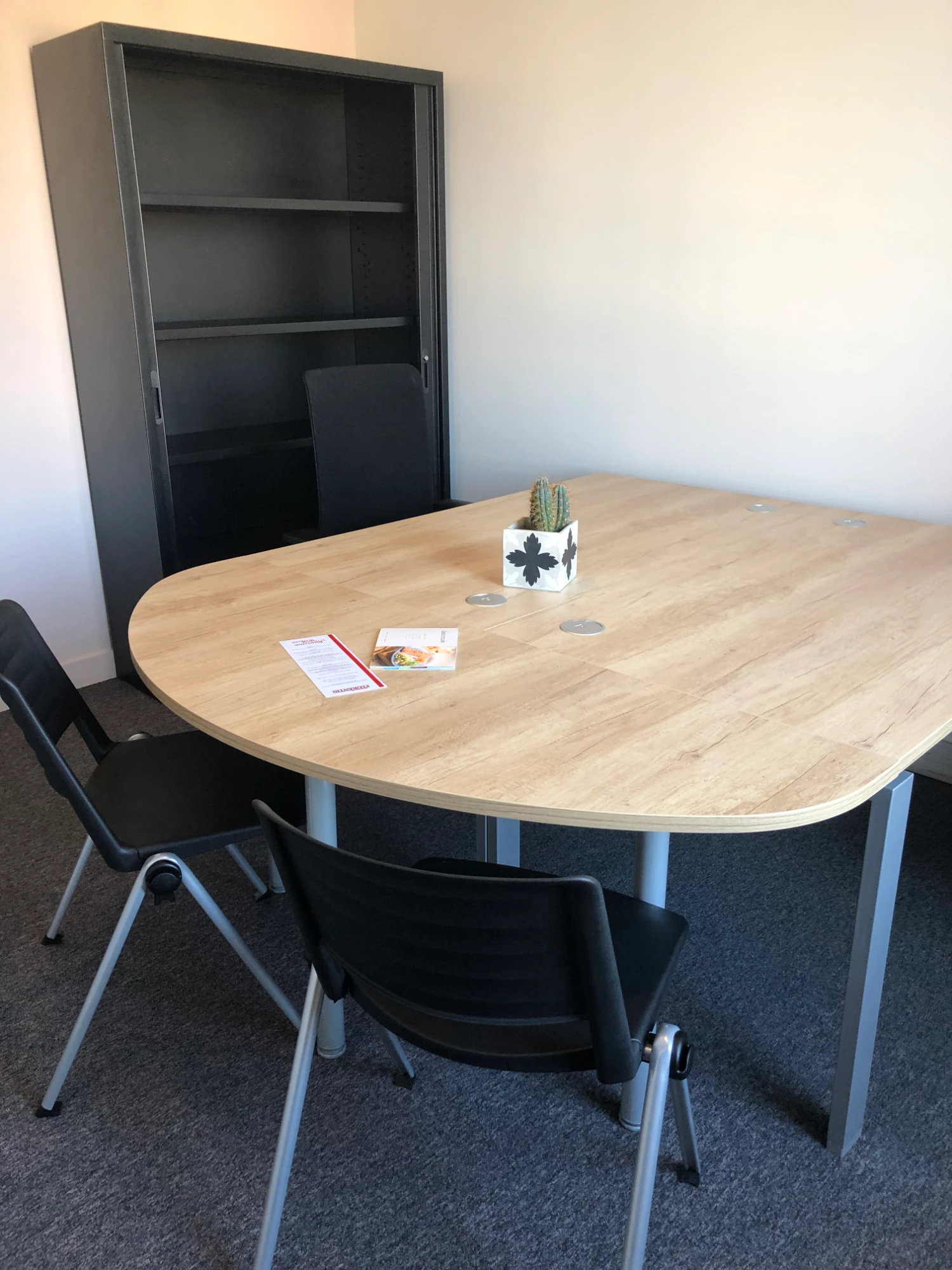 Bureau - 12m² — Booster House