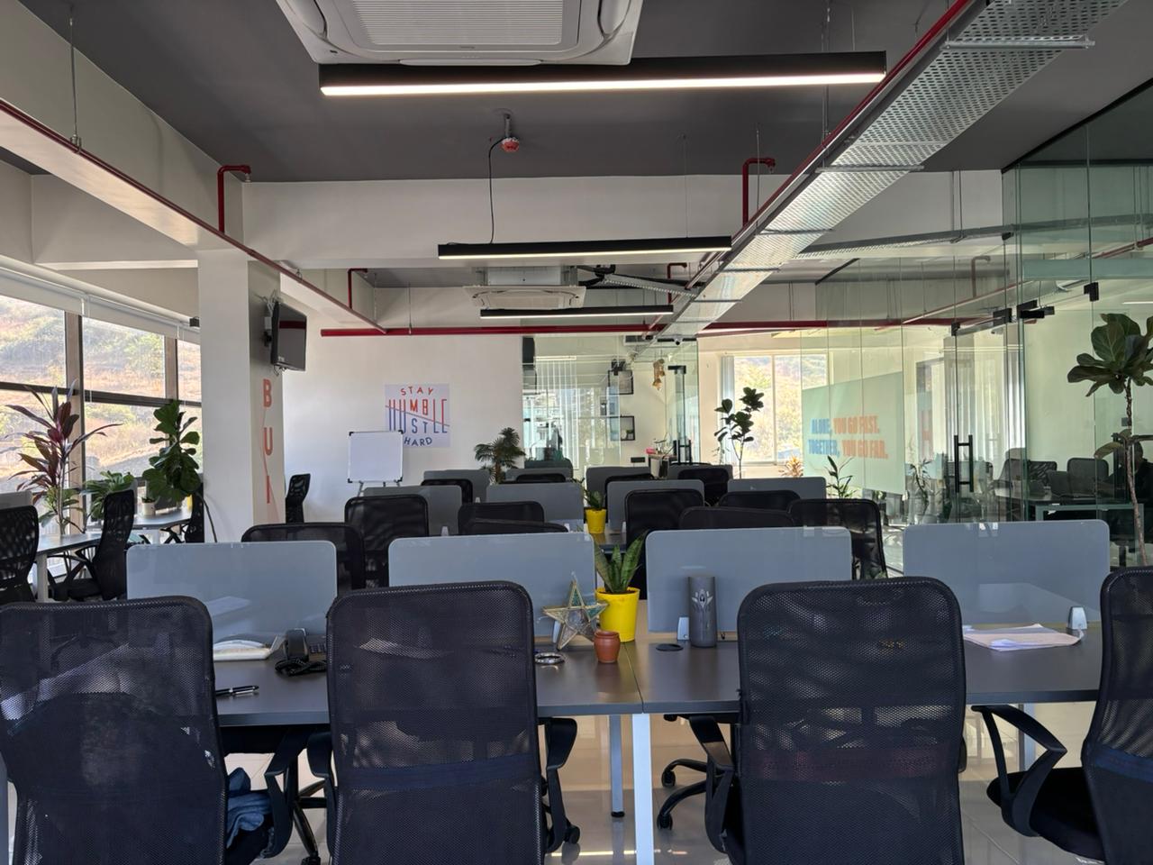 Dedicated desk — Shreyas Crest