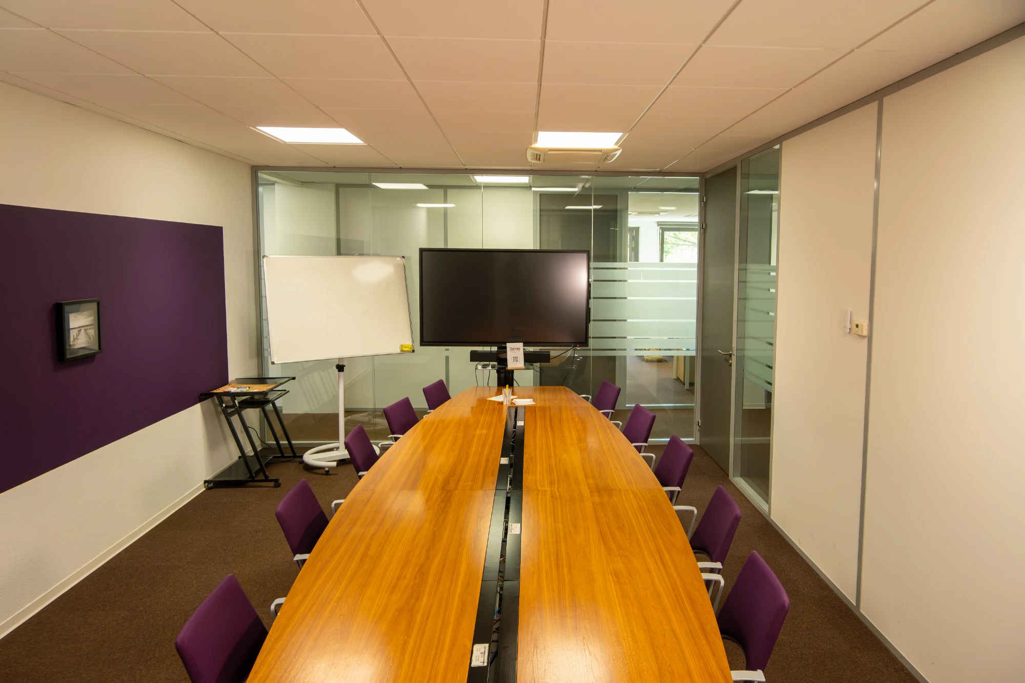 Salle Violette — Centre d'Affaires Obc