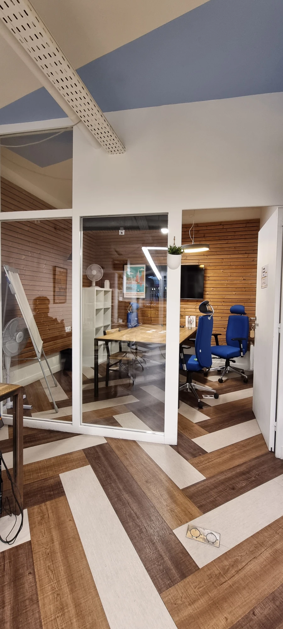 Bureau n°1 M1 (myCowork Montorgueil 1) — MyCowork Montorgueil