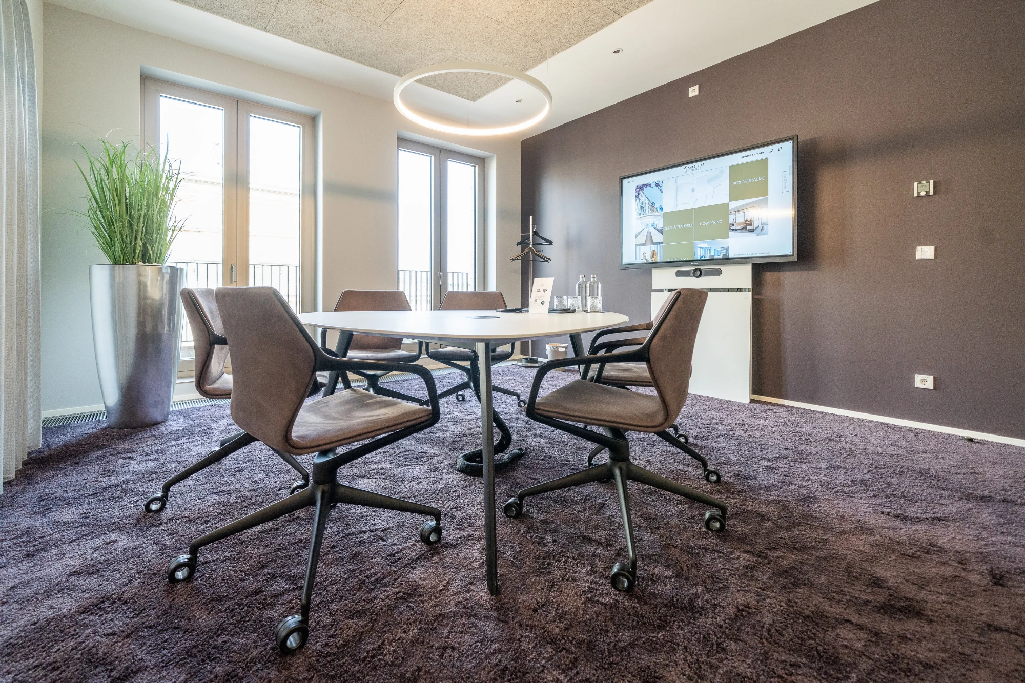 Besprechungsraum Skyline — Satellite Office Frankfurt - Opernplatz