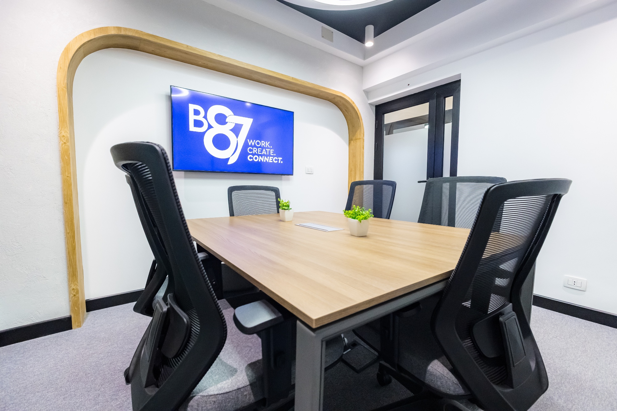 Meeting room 3 people — B87 Spaces