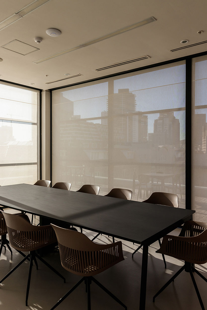 Meeting room 12 people — Neighbourgood Cape Quarter Workspaces