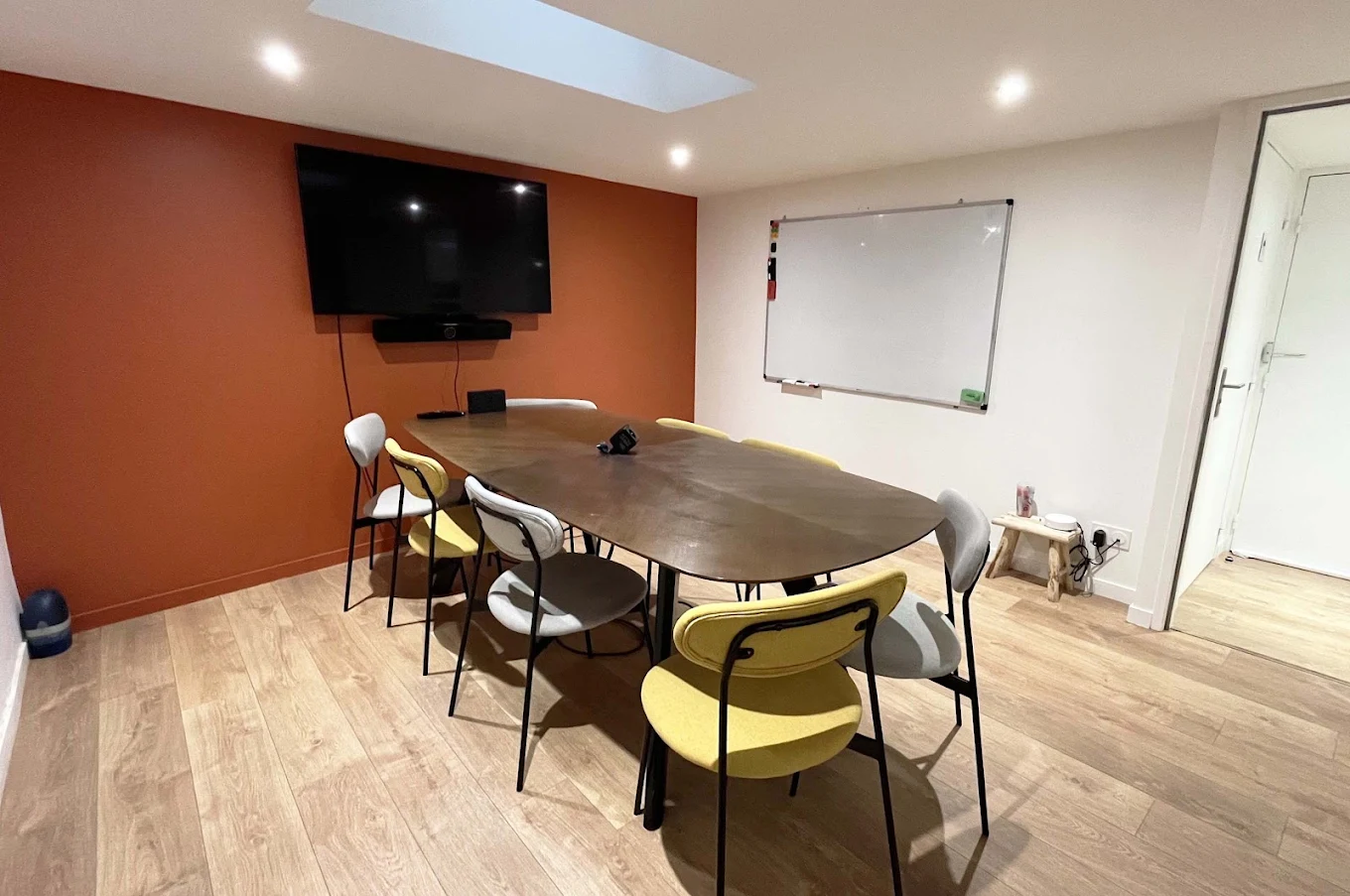 Salle Beatles — Tshoko Office