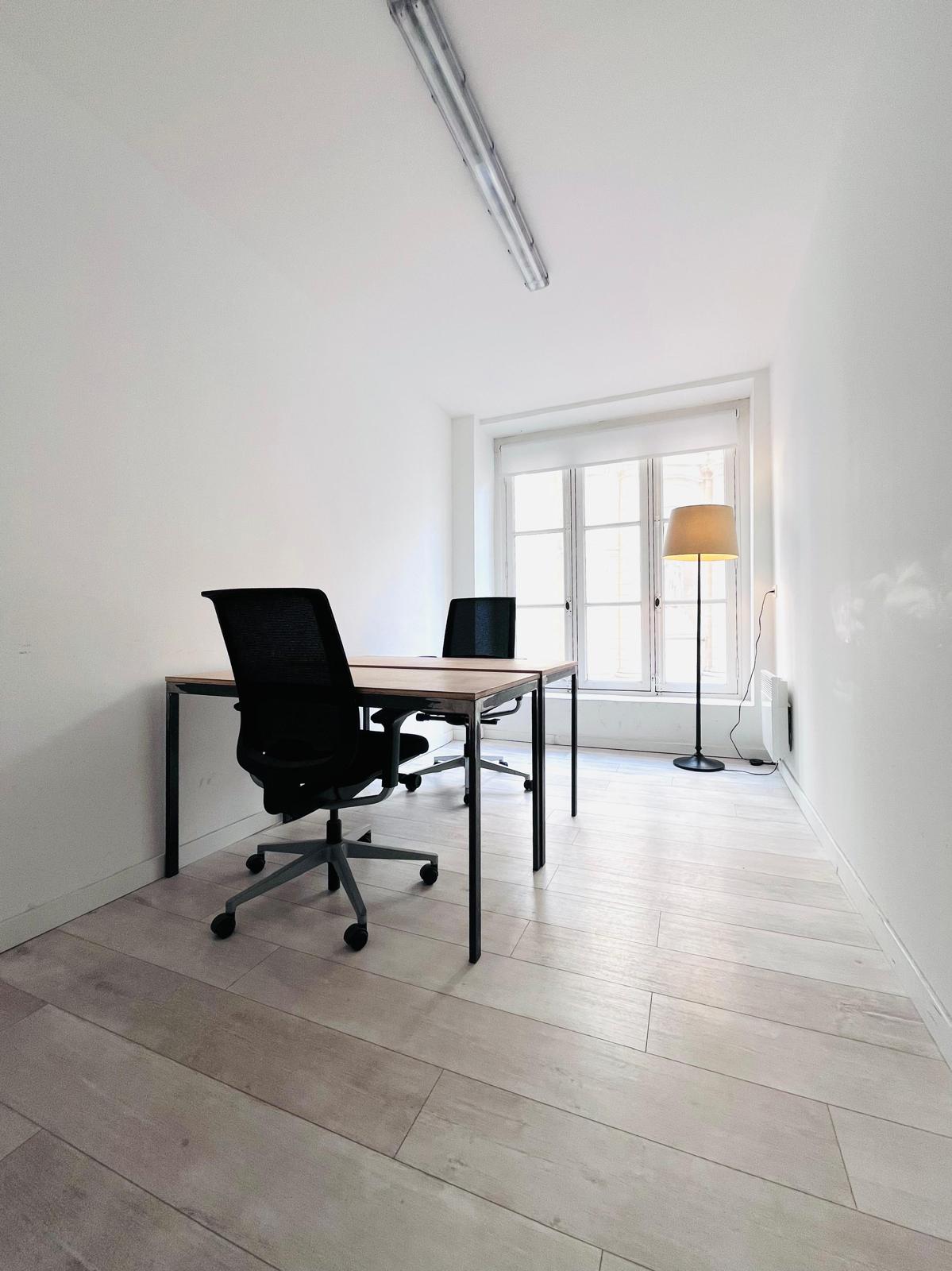 Bureau individuel 2 pax — Hiptown Vieux-Port / République