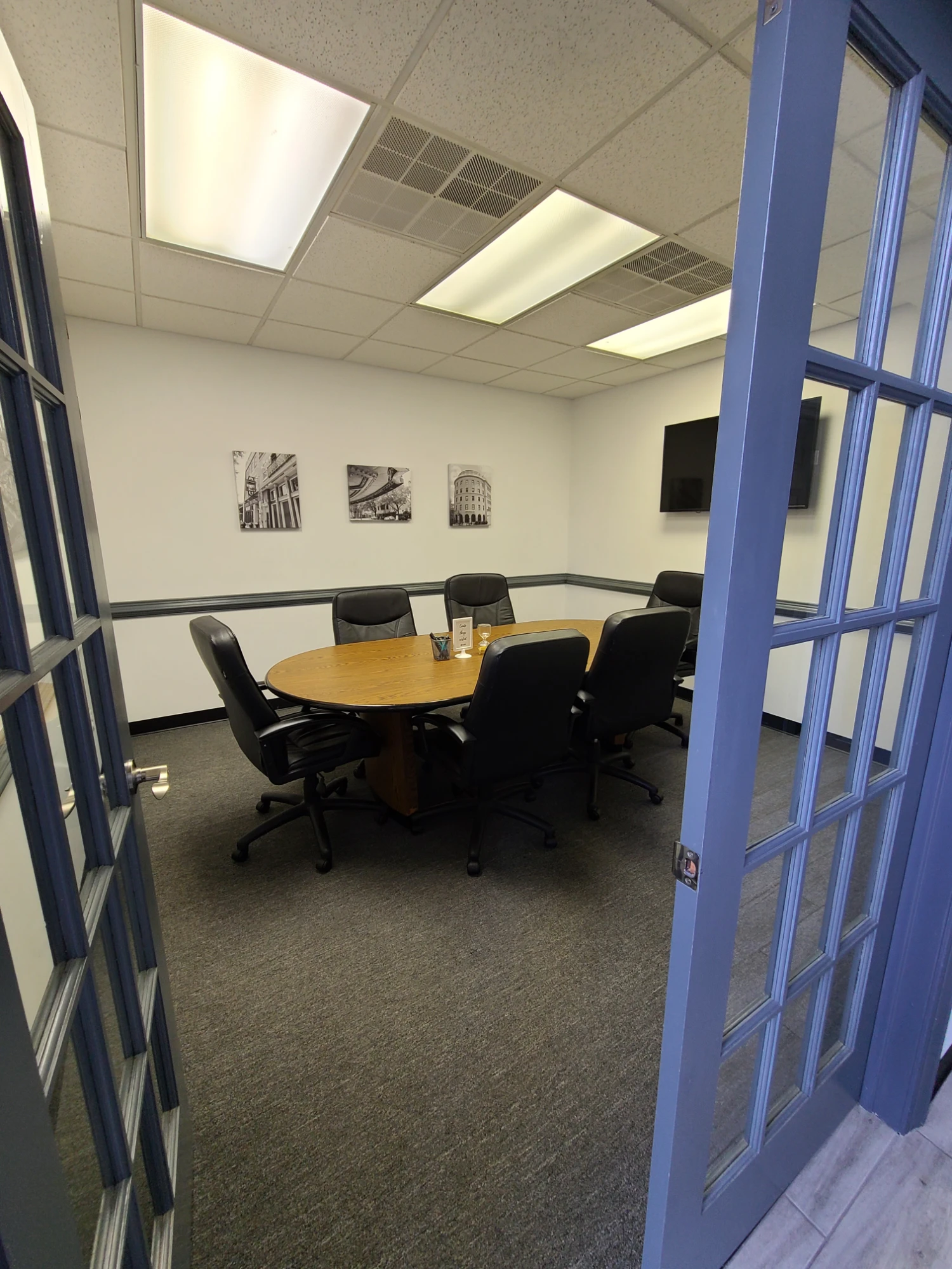 Medium Conference Room — IncuHub - Portsmouth