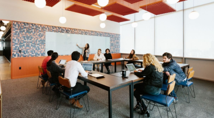 Large Meeting Room — François Atlanta