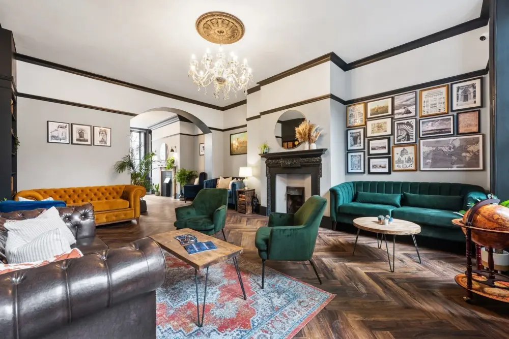 Lounge — The Drayton - 1 Bedford Row