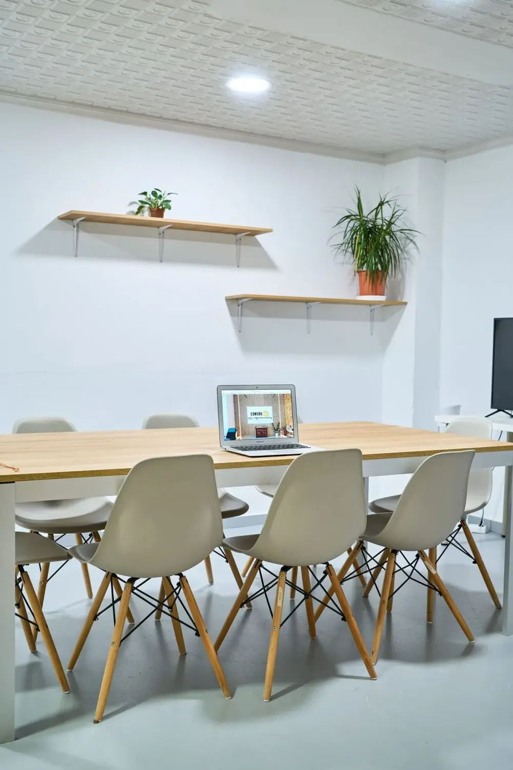 Salle de Réunion Thinking — CoWork Up Ruzafa