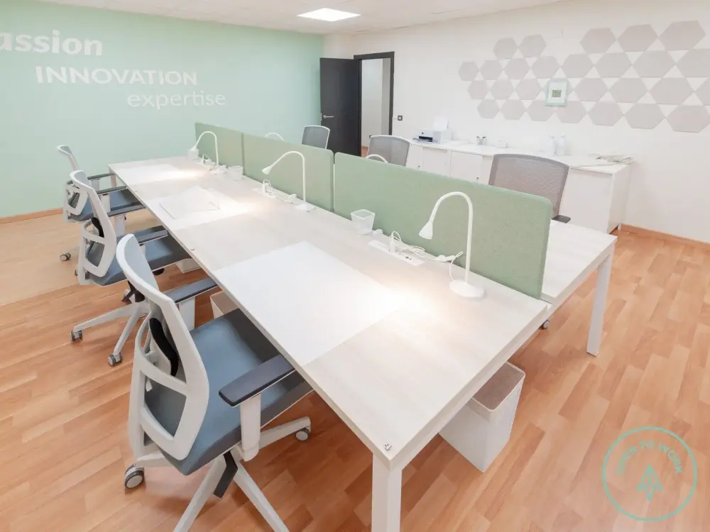 Espacio abierto Nomade — Open To Work