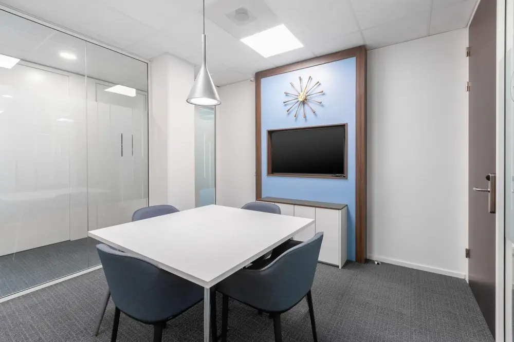 Room CM 308 — Regus DAKAR, Le Plateau