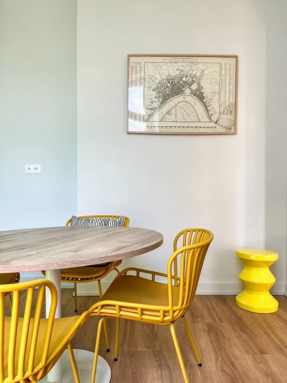 Salle de réunion - 4 personnes — Coworking aux Chartrons