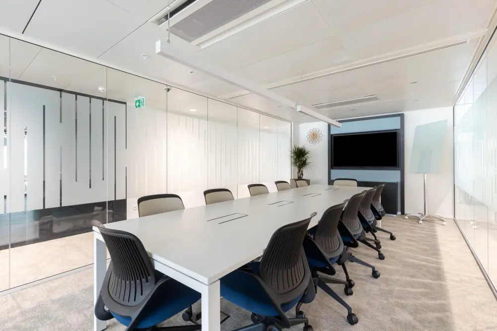 Room Dublin — Regus MOSCOW, Lesnaya Plaza