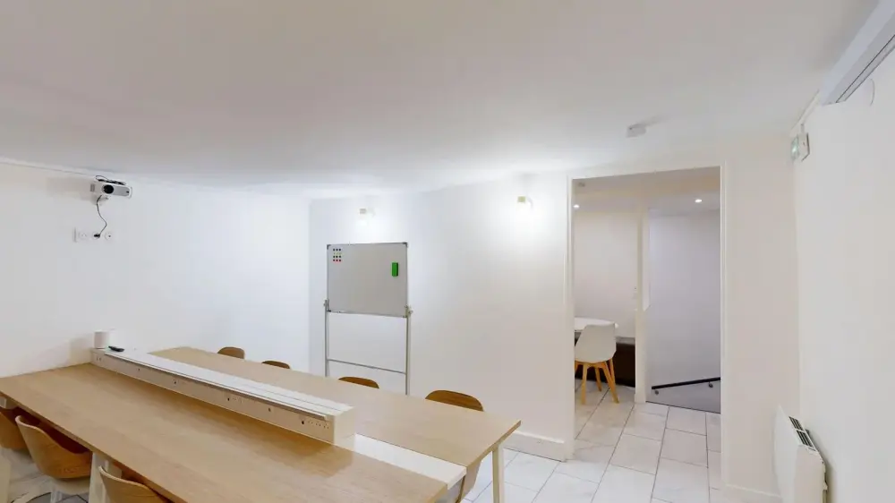 Salle de réunion — PradoDesk