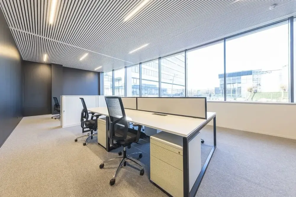 Open space Nomade — SkylinE40 Business Center