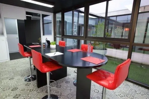 Salle Formation — Coworking Village Roanne