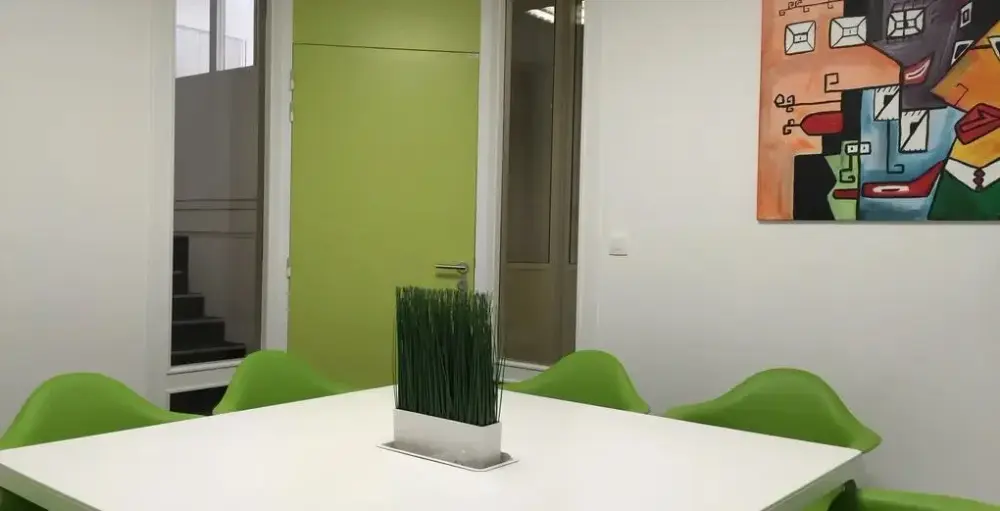 Salle de Réunion 8 personnes — Reggad Estate - Denfert Rochereau