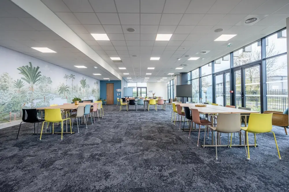 Salle Biscarosse — B'CoWorker Bordeaux-Merignac
