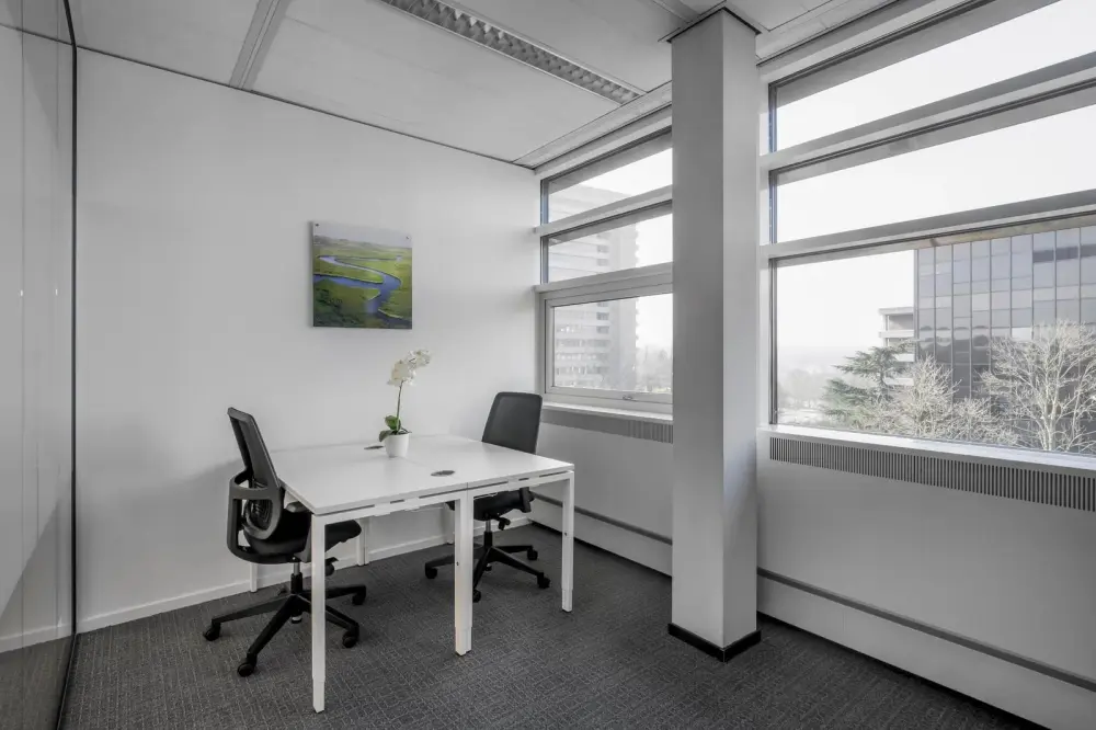 Day office — Regus KAMPALA, Course View Towers