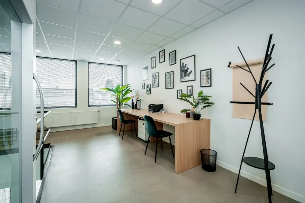 Open ruimte dedicated desk — PLACE2WORK Dendermonde
