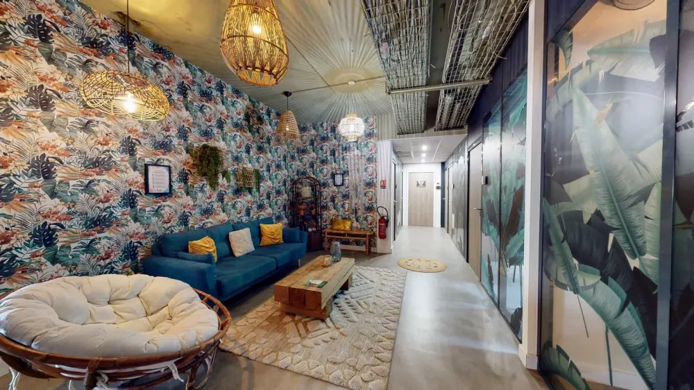Accès coworking nomade — Bureaux & Co Bellegarde