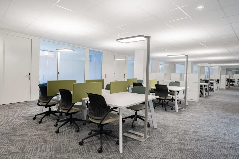 Coworking Tag — Regus NEUILLY, Pont de Neuilly