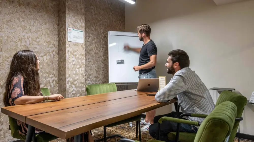 Salle En Vau — Now Coworking Marseille