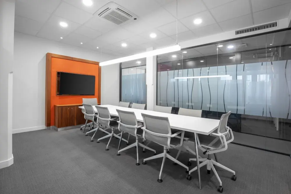 Room Meeting Room A&B — Regus LIMA, Lima Central Tower