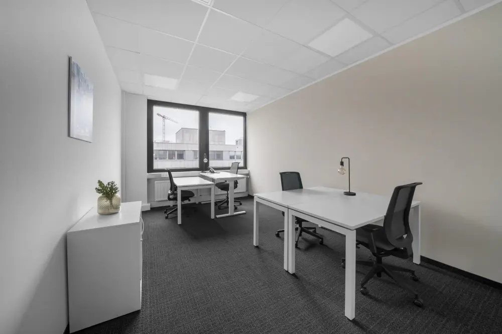 Day office — HQ Belgrade, Vracar Business Centre