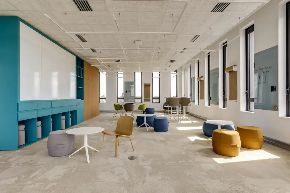 Salle Lillium — Newton Offices Haute Borne