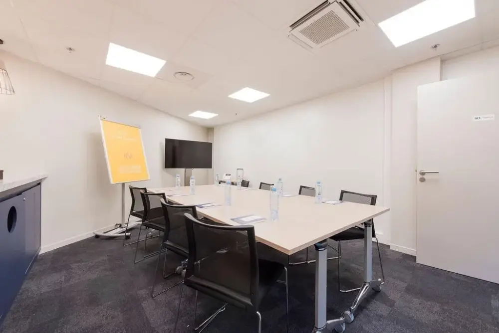 Salle Angoulême — Multiburo Paris 15 Gare Montparnasse