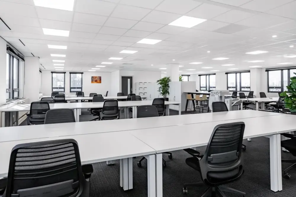 عمل مشترك يومي — Regus Algiers, Hydra Paradou 2