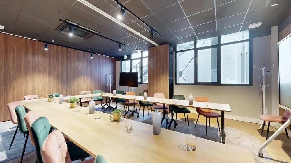 Salle Poitou + Languedoc — Mitwit Paris 03 Marais République