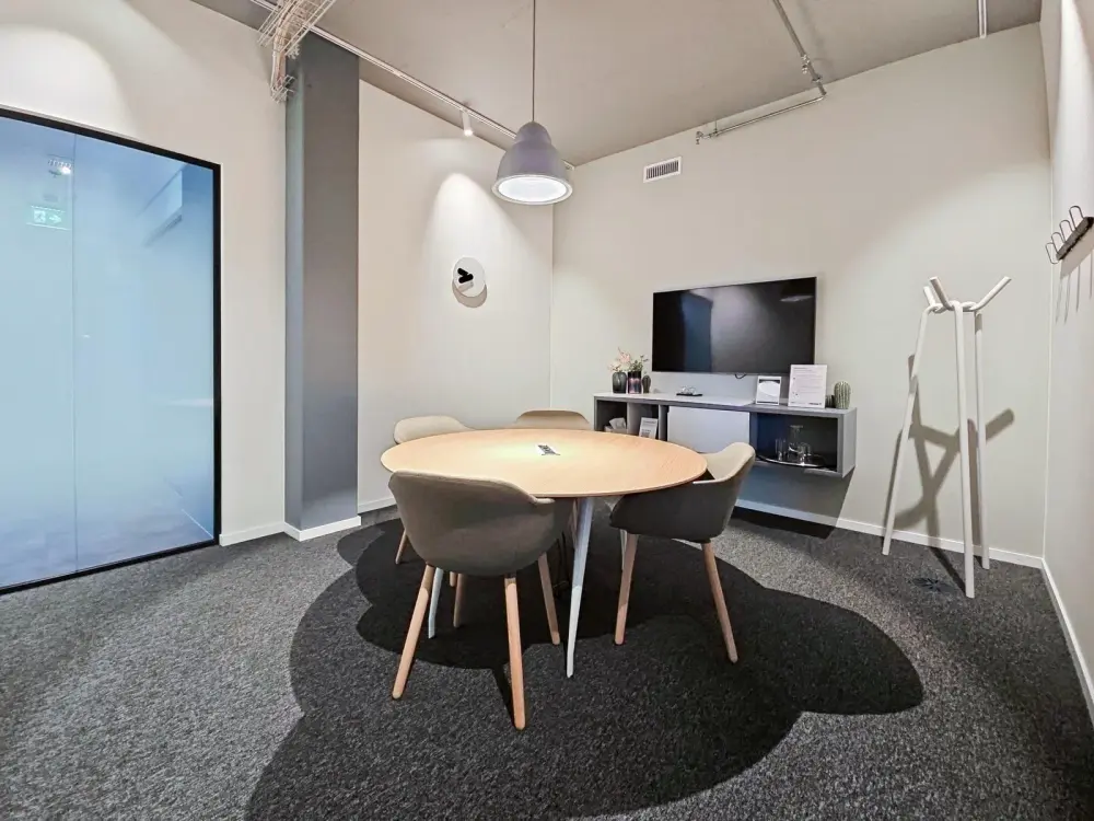 Room Balkan — Regus Sofia, European Trade Centre (EUR)