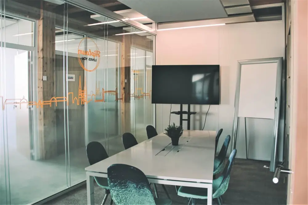 Salle de réunion 6/8 pax — Hiptown Perspective