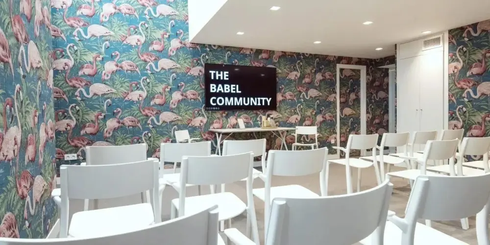 The Flamingo Room — The Babel Community République