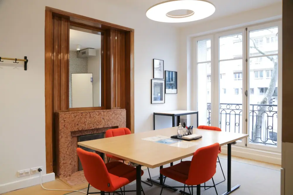 Salle Elisée — Deskopolitan Voltaire