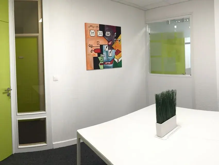 Bureau Privé N°28 — Reggad Estate - Denfert Rochereau