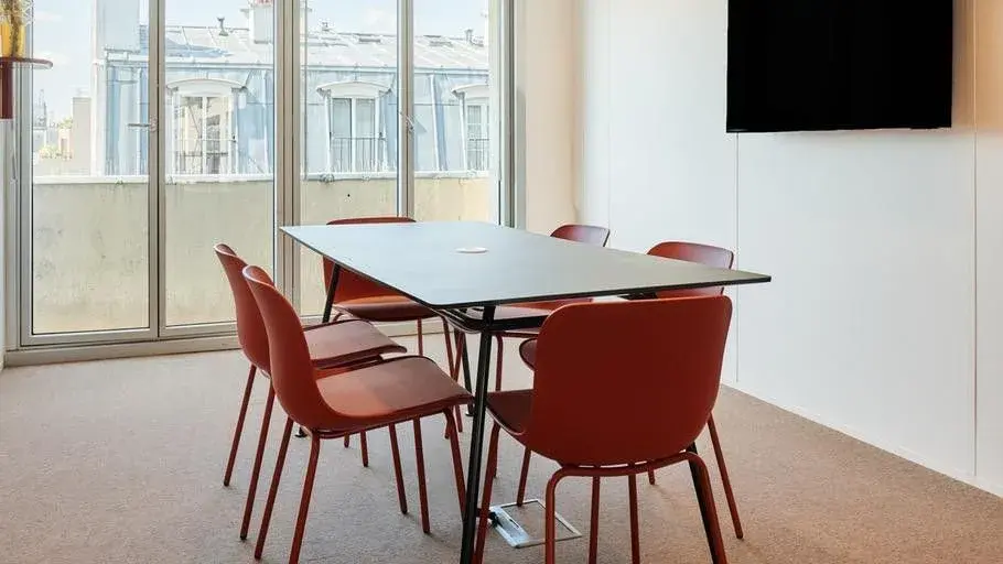 Salle Polgar — Morning Sofia