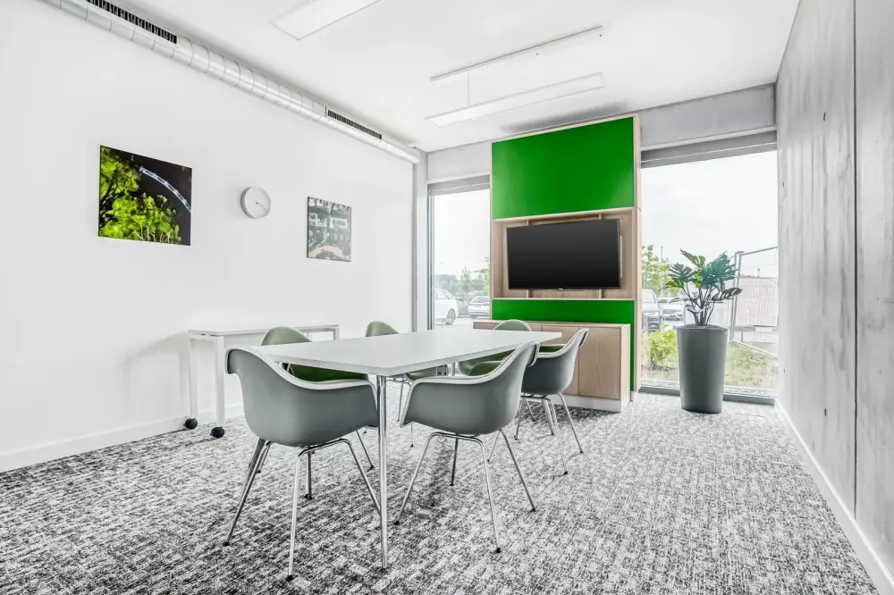 Room MR-601 — Spaces Buenos Aires, Distrito Quartier