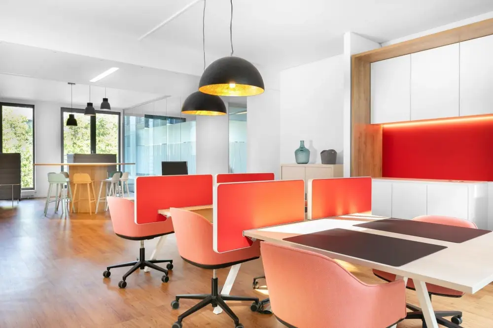 Coworking day pass — Regus TAICHUNG, Taishin Centre