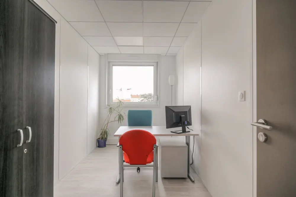 Bureau privé - 2 personnes — Centre d'affaires Berthelot Entreprises
