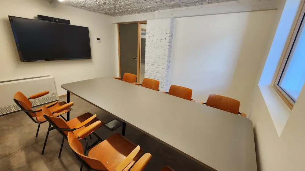 Salle de Réunion Érable — NOO Coworking