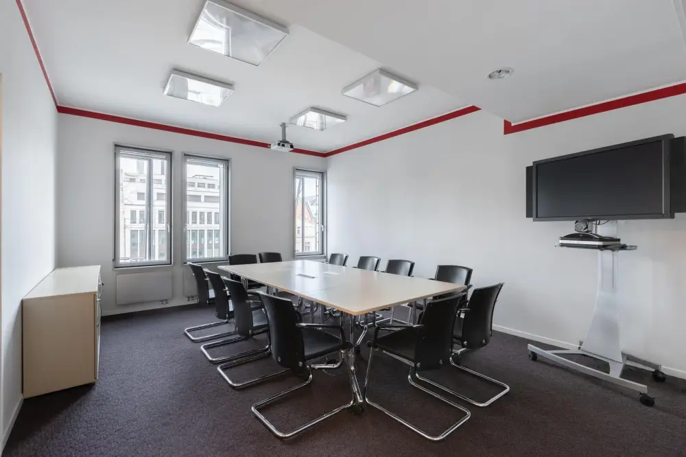 Room zzMilan — Regus MANCHESTER, Airport