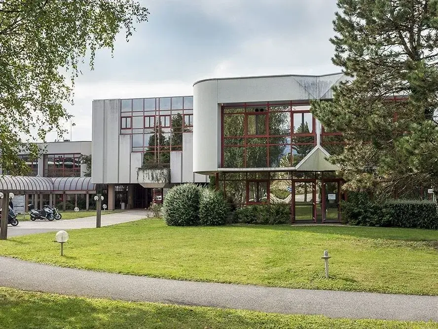 Poste en coworking — Baya Annecy