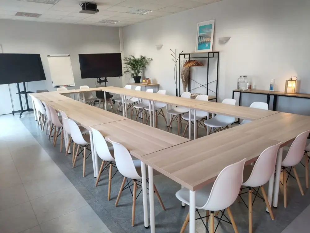 Salle de réunion Bâbord — S-PACE Business Center