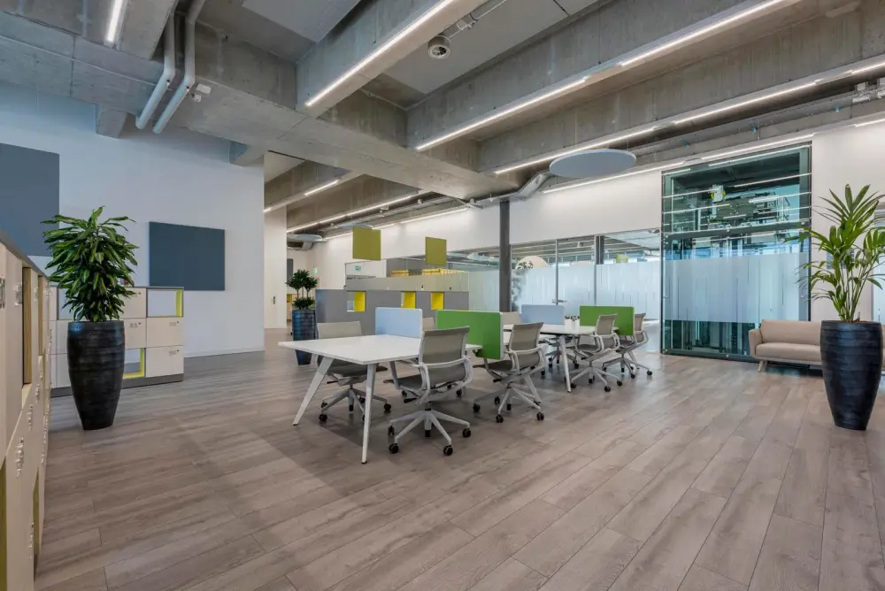 Coworking day pass — Regus DAKAR, Les Almadies