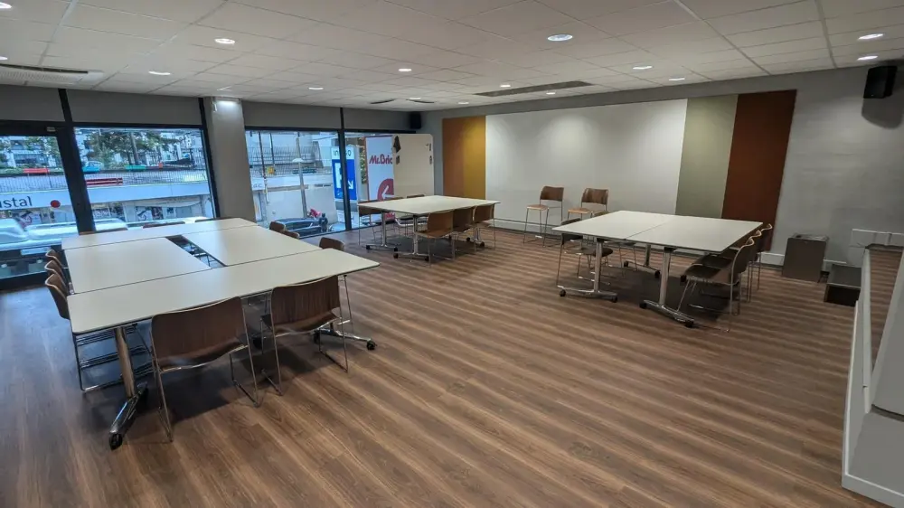Salle de réunion 30 personnes — Palais Work